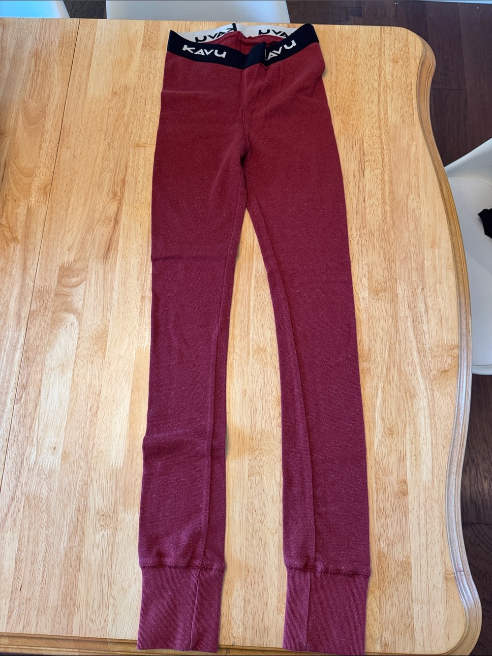 Kavu Women’s Maroon base layer pants with Black Branded Waistband
